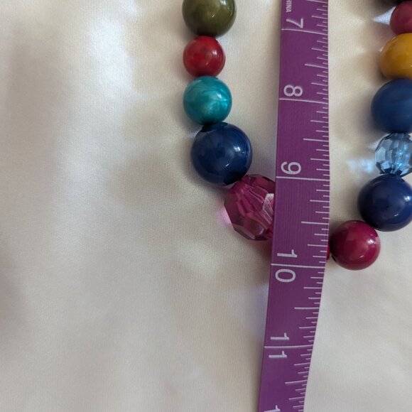 Colorful Beaded Necklace - Picture 6 of 6